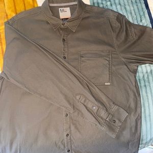 5.11 Tactical Mens shirt L
